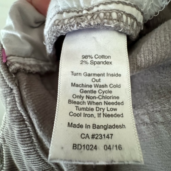 TALBOTS Simply Flattering Collection 5 Pocket Corduroy Pants - Women's Size 16 - Picture 11 of 12